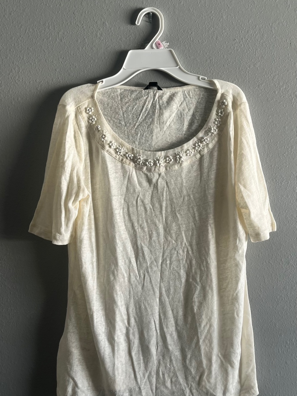 Ann Taylor Embellished Scoop Neck Cream Women's Top medium